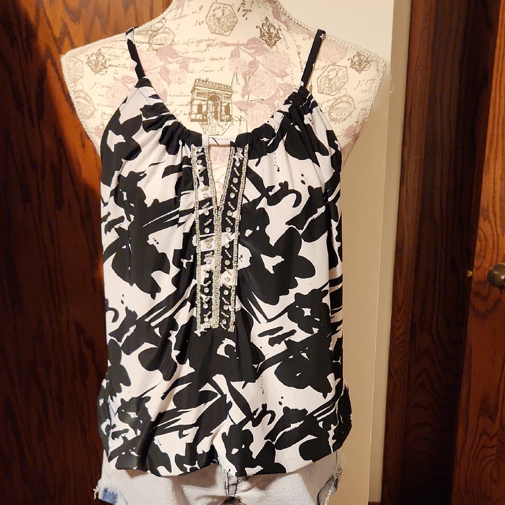 INC International Concepts Black and White Graphic Camisole